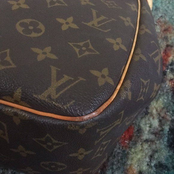 SOLD Louis Vuitton Shoulder bag - Picture 13 of 16